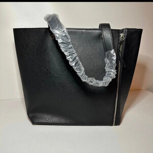 Neiman Marcus Totel Large Pebbled Black Leather Double Strap Zipper Tassel